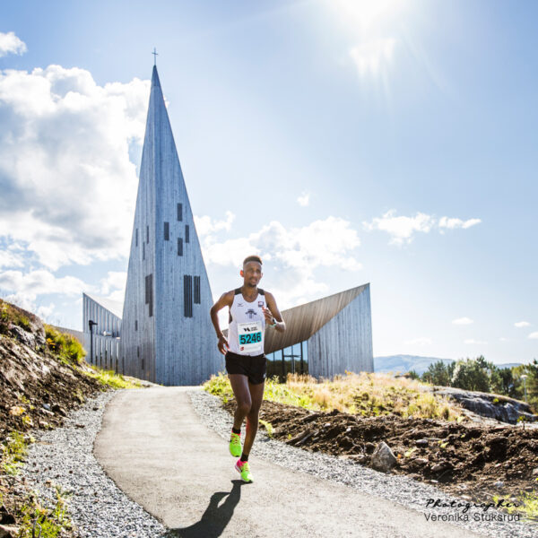 Halvmarathon - Senay Fissehatsion